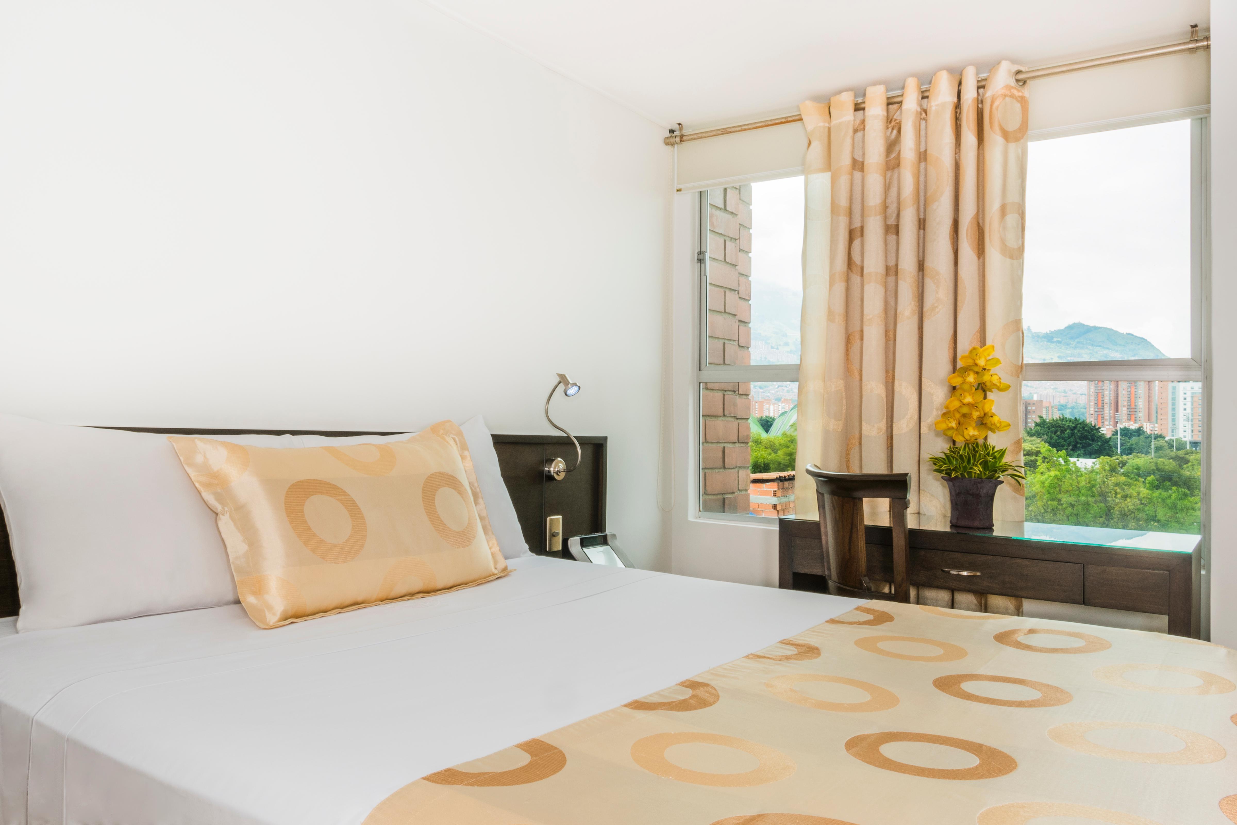 Hotel Egina เมเดยิน ภายนอก รูปภาพ