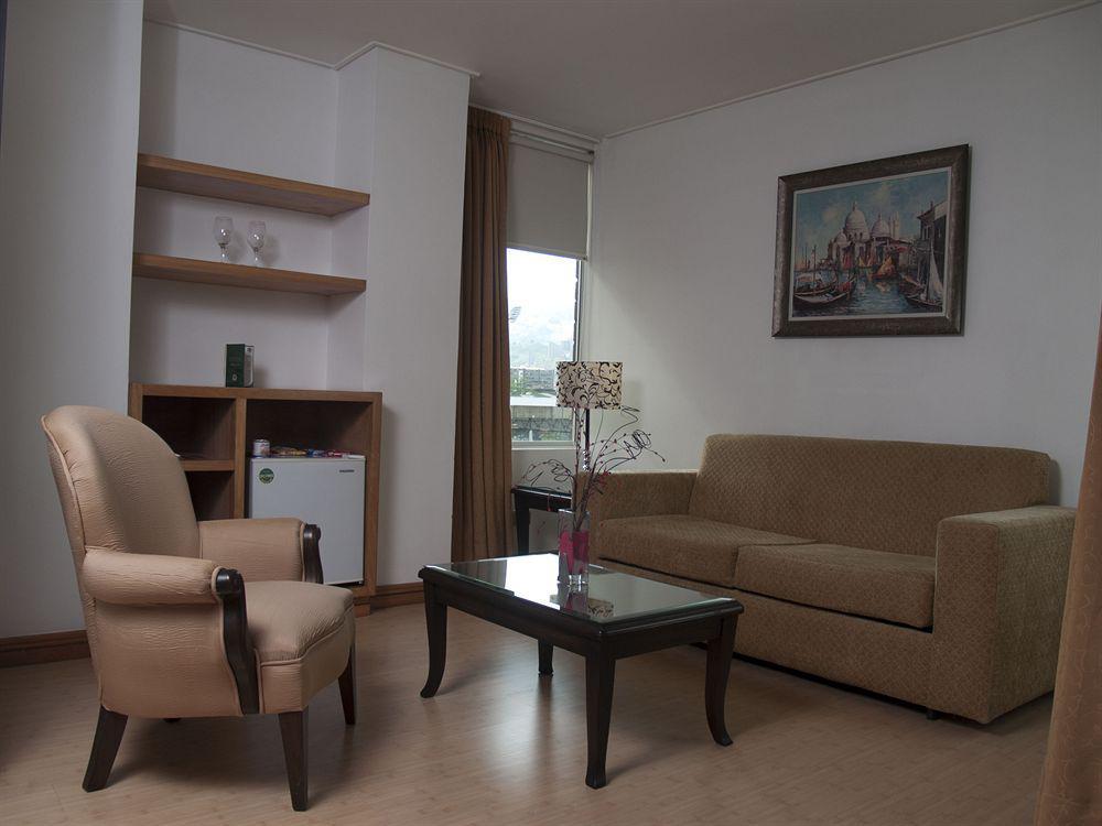 Hotel Egina เมเดยิน ภายนอก รูปภาพ
